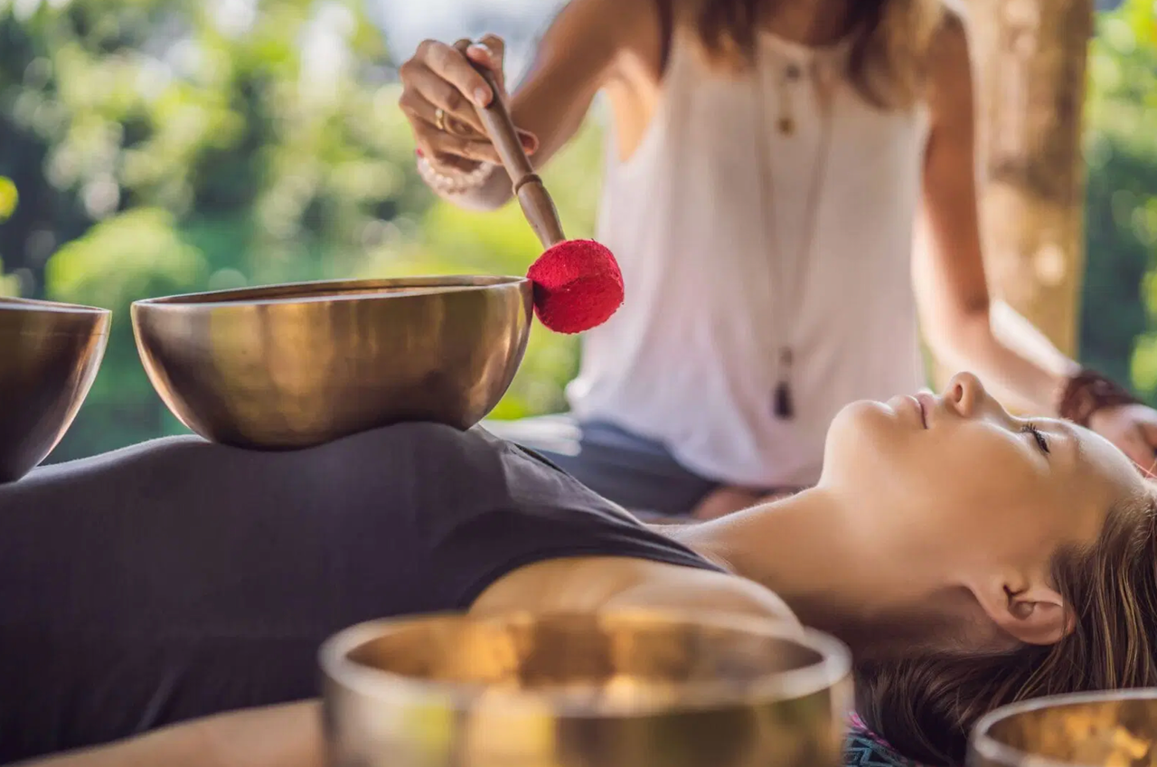Massage & Yoga